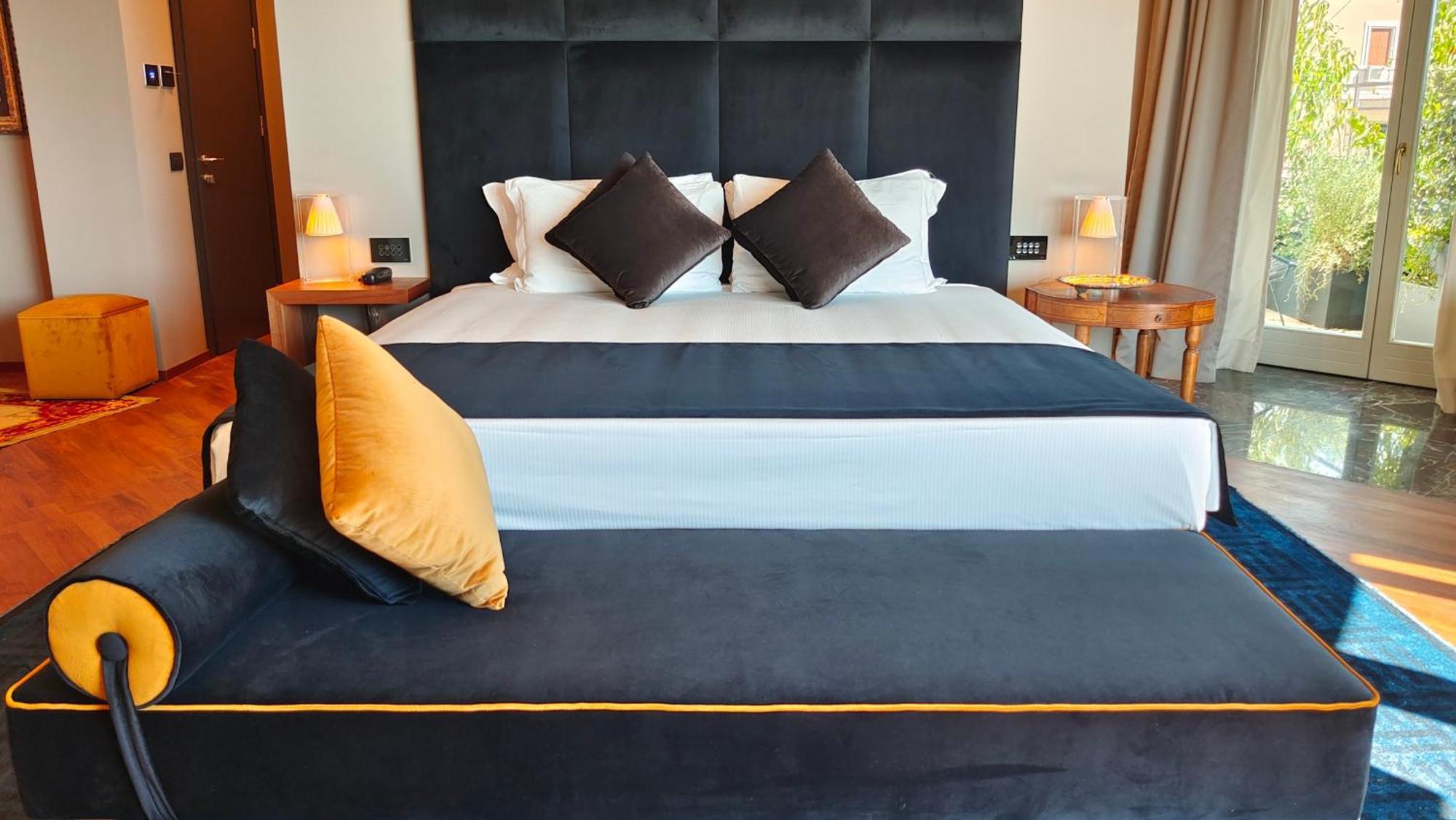 Triviho Hotell